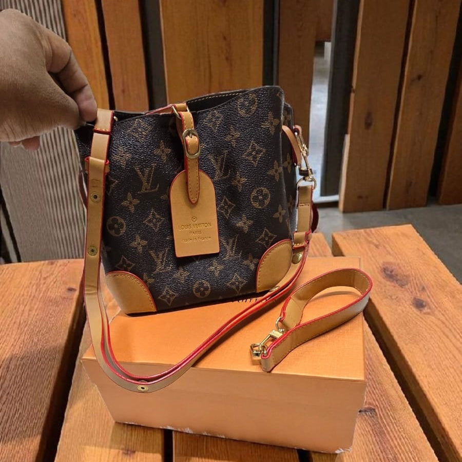 LV Brown New Leather Bag Stylist Daily Use Hand-Bag LV-4456-WBG