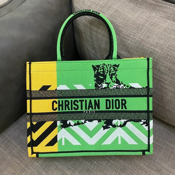 CD Women Fashion Western Style Tote Bright Green and Fluorescent Orange D-Jungle Pop Embroidery Medium Bag For Women's Or Girls Bag - Best Casual Use Bag DR-M765-WBG