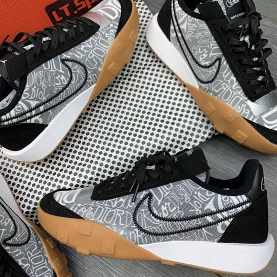 Nike Jordan X Dior Waffle Racer 20 Sneakers-DO6647