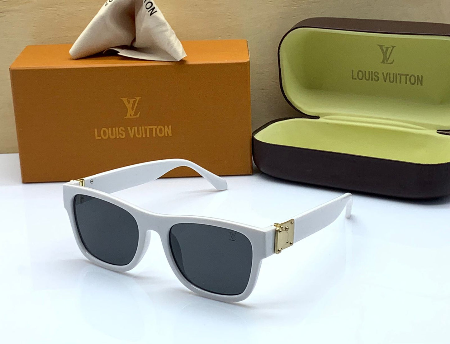 Branded Black Glass Men's and Women's Sunglass for Man and Woman or Girls LV-91 White Bold Frame & White Stick- Unisex Gift Sunglass