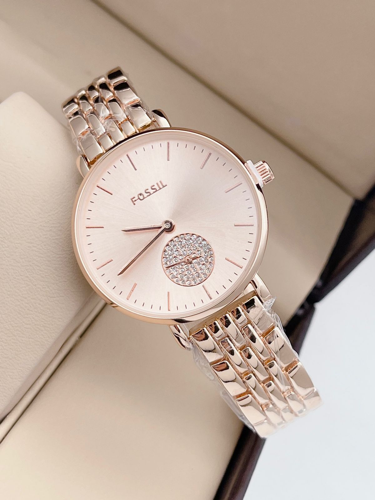 Light Golden Case Stainless steel watch for her Premium quality guaranteed Perfect for gifting ES-4438