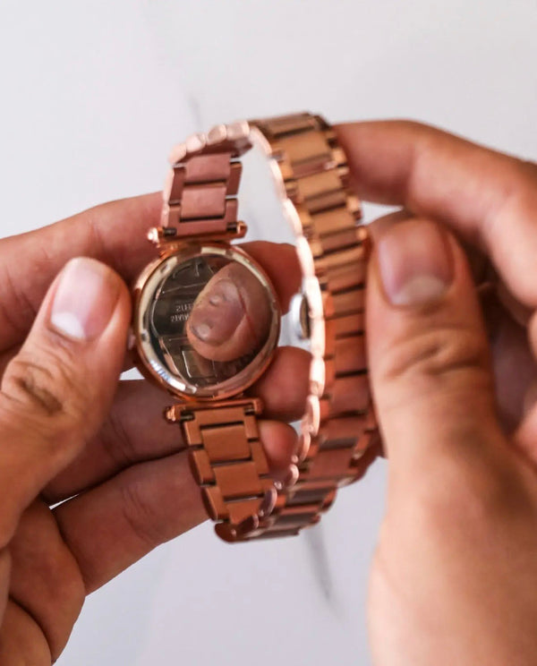 Rose Gold Strap New Stylish Branded Women's Watch For Women And Girls Brown Dial Ver-49876 Genuine Formal look Watch