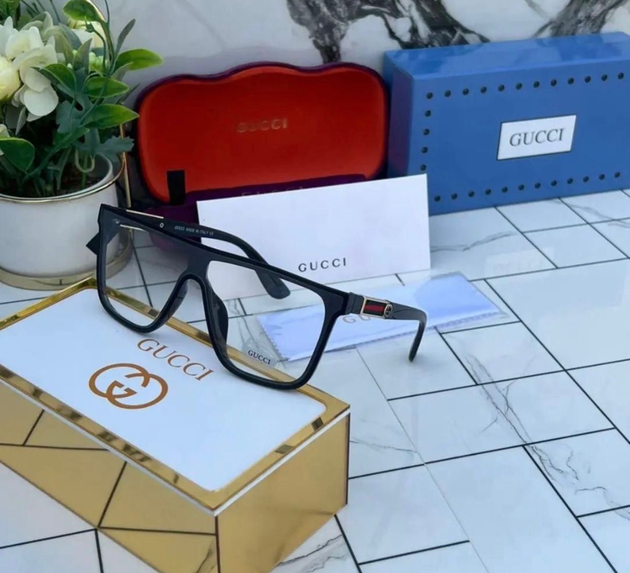 Squre Frame Transparent lens OverSize Sunglass for Man Woman's or Girl GU-9268 Black Stick Frame Gift Sunglass