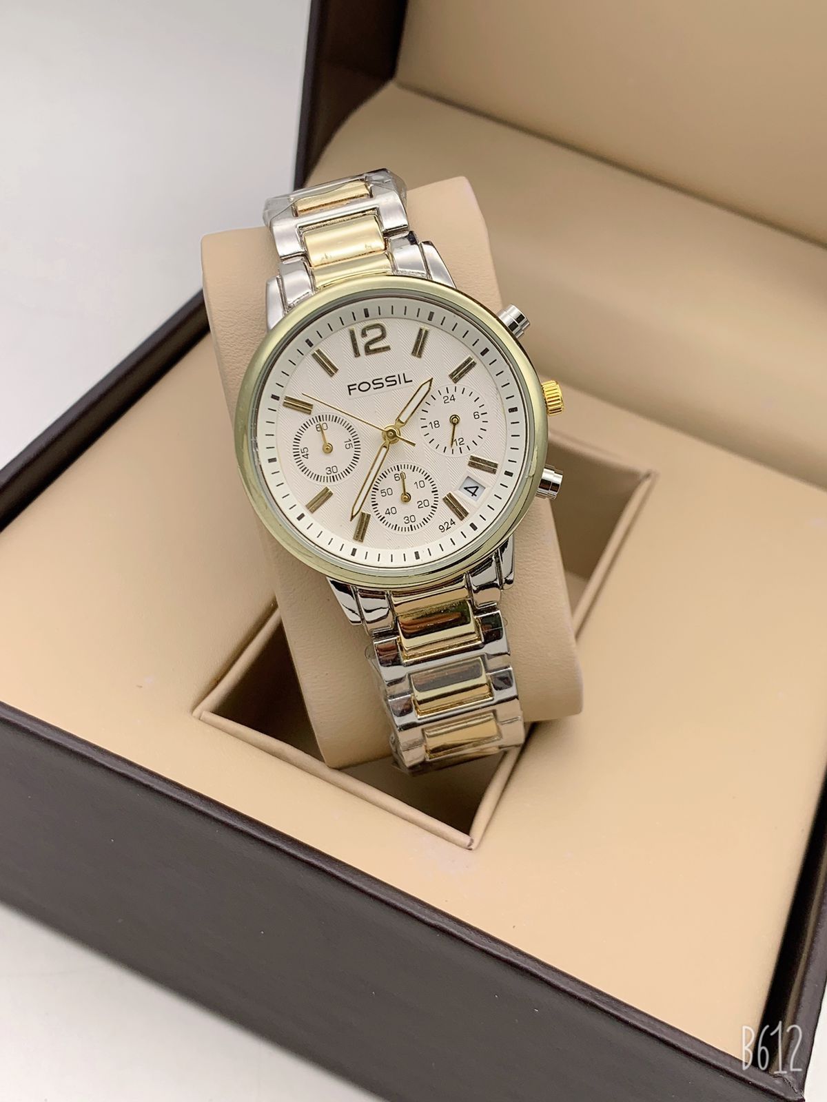 Silver Analog Watch Chronograph White Dial Yellow Shade Dial Case Watch With Multicolor Strap Stainless Steel Strap Watch For Girl Or Woman FS-8083 - Best Gift For Women