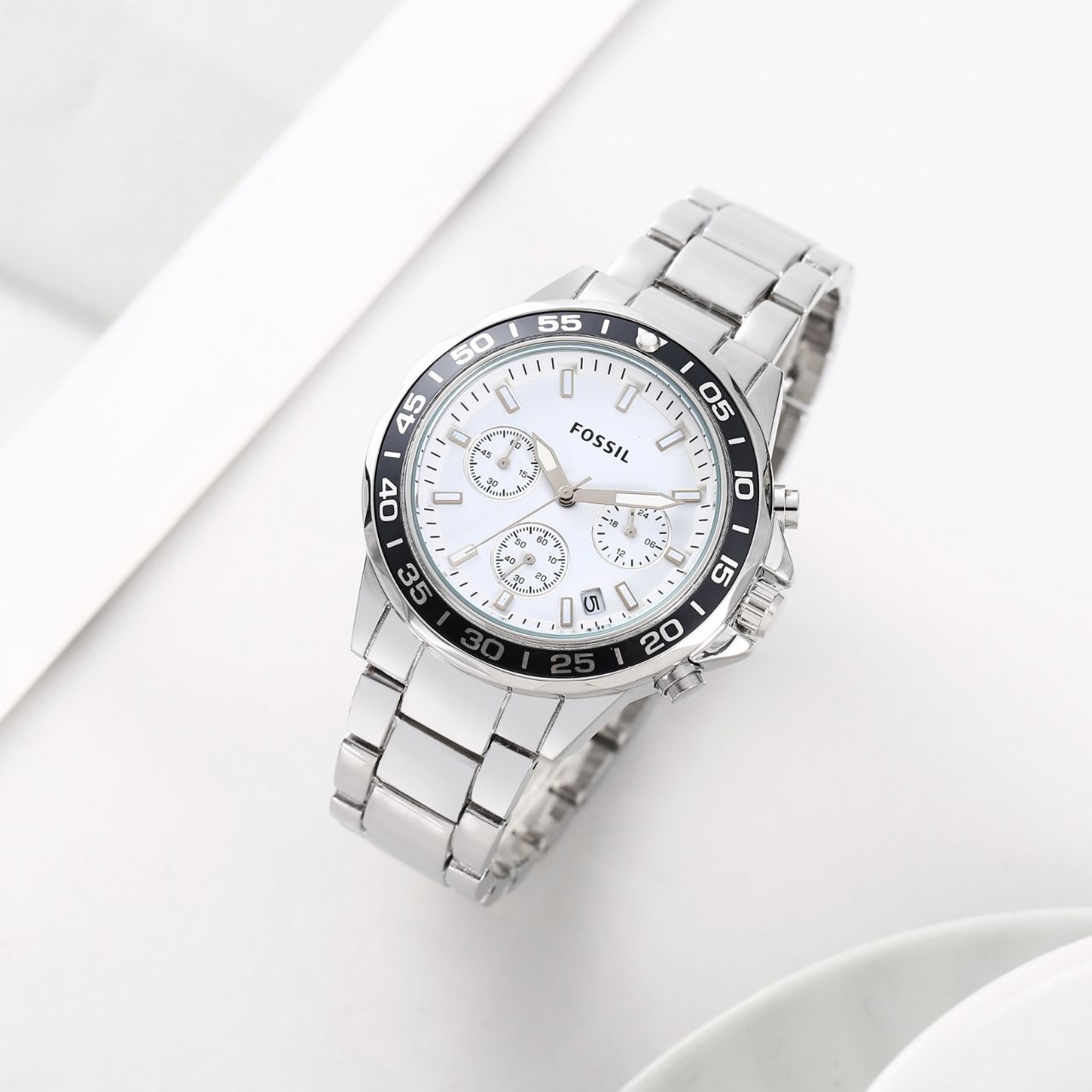 Fossil Analog White & Black Dial & Silver Strap Men's Watch FS-2544