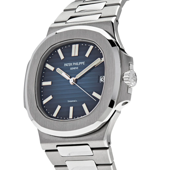 Patek Philippe Nautilus Watch Blue Dial Silver Color Strap Quartz Movement Dated Watch PK-5711R-001-BLUE