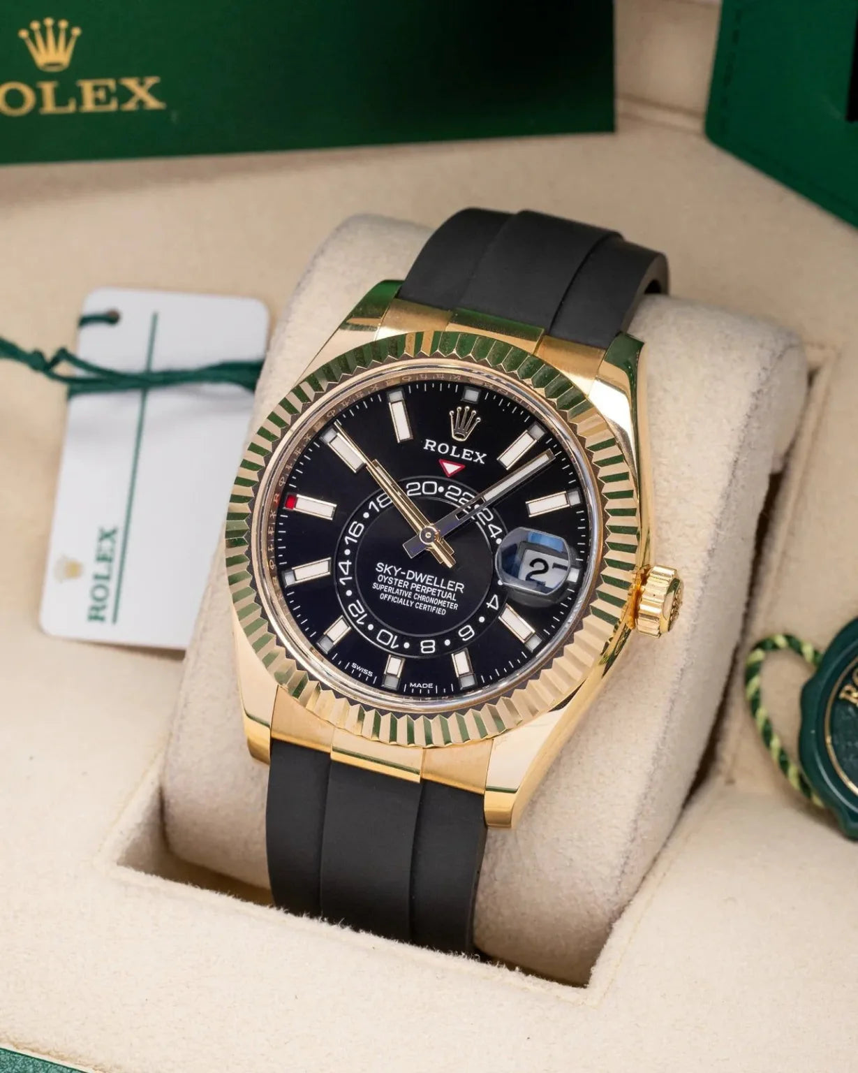 RLX Sky-Dweller Oysterflex Yellow Gold Color Black Strap Chronograph Men's Watch, Quartz Movement RLX-1238