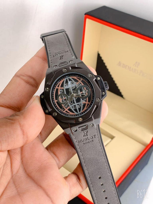 Hublot Big Bang Unico Sang Bleu Black Magic Dial Watch With Black Color Dial And Grey Leather Strap Dated Watch_HB-B1213