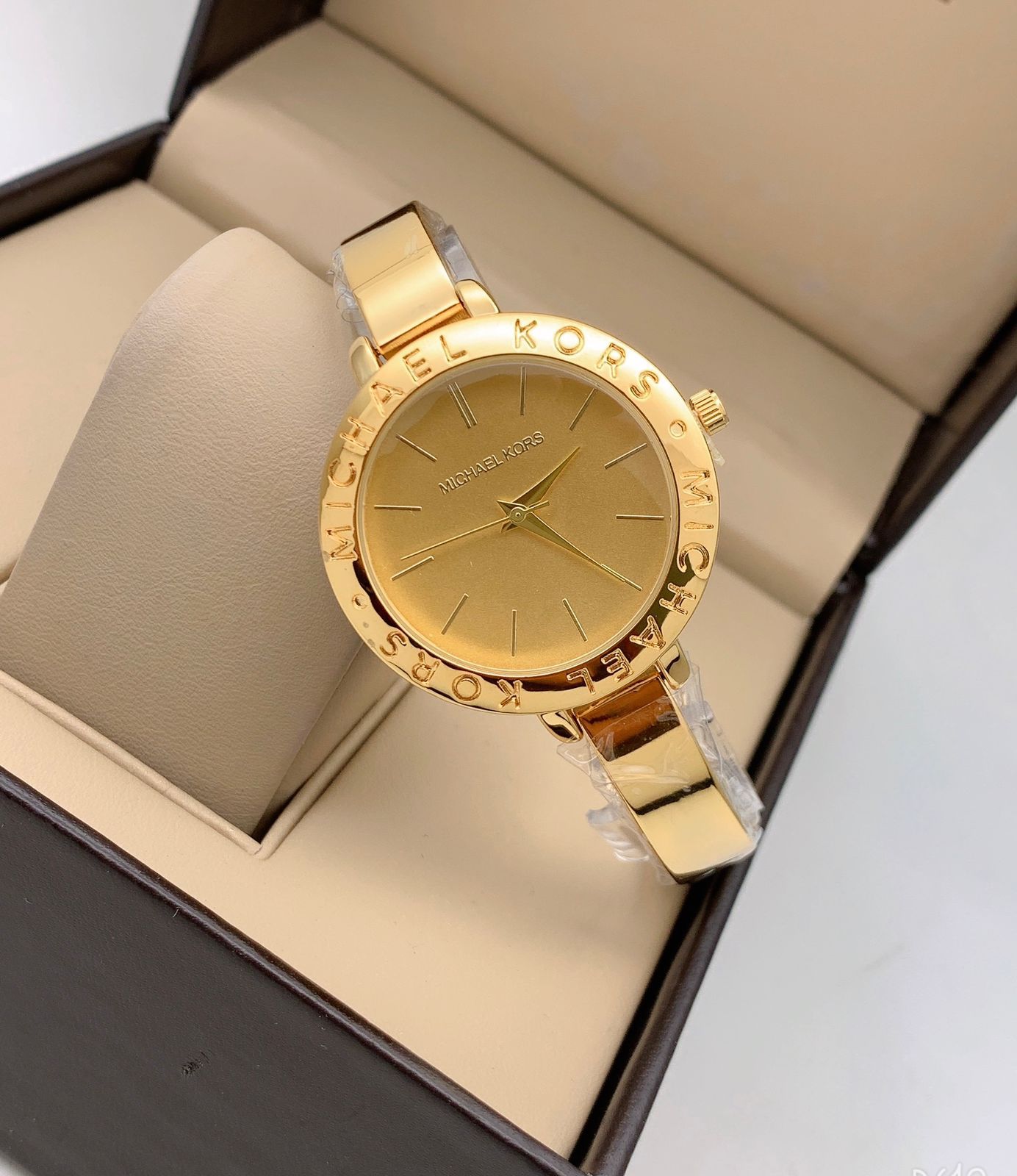 Quartz Womens MK-4630(Bangle) Watch For Girl Or Woman Gold Dial Gold Strap Watch- Best For Casual Use