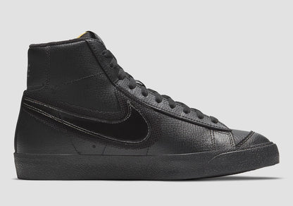 Nike SB Blazer Mid 77 Triple Black Running Shoes-DD0502-001