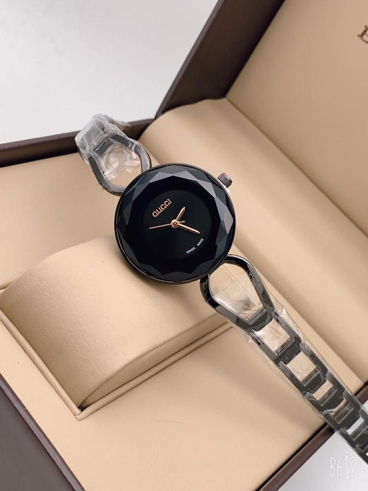 Black Color Strap Color Watch With Black Dial With Black Shade Color Cristal Case Watch For Woman Or Girl Brown Metal Strap Watch GC-6545