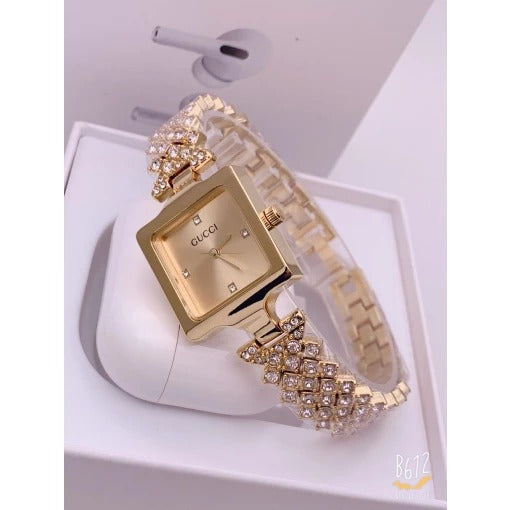 Watches Gold Color Watch With Diamond Strap For Woman Or Girl Gold Dial Gift Watch GC-401