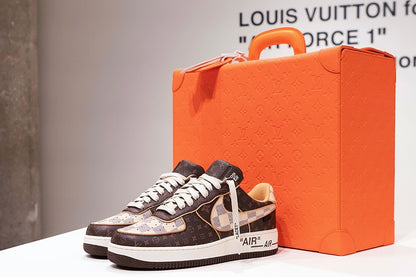 Nike Louis Vuitton LV x Nike Men's 7.5 Virgil Abloh Damier Azur Monogram Air Force 1-LU2409215694852