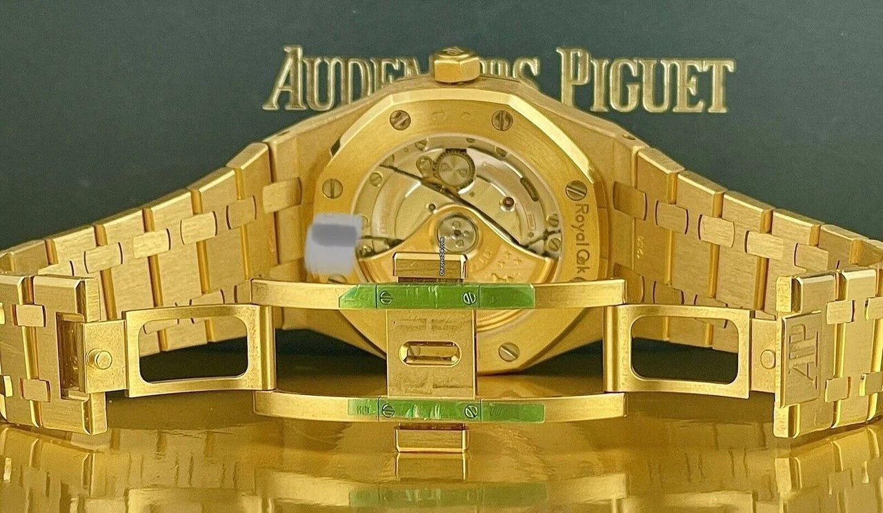 Aude mars Piguet Royal Oak Self-winding Extra-Thin In A Luscious New Plum Tone Dial New Arrival For Man With Black Crocodile Dial With Gold Strap Design Watch