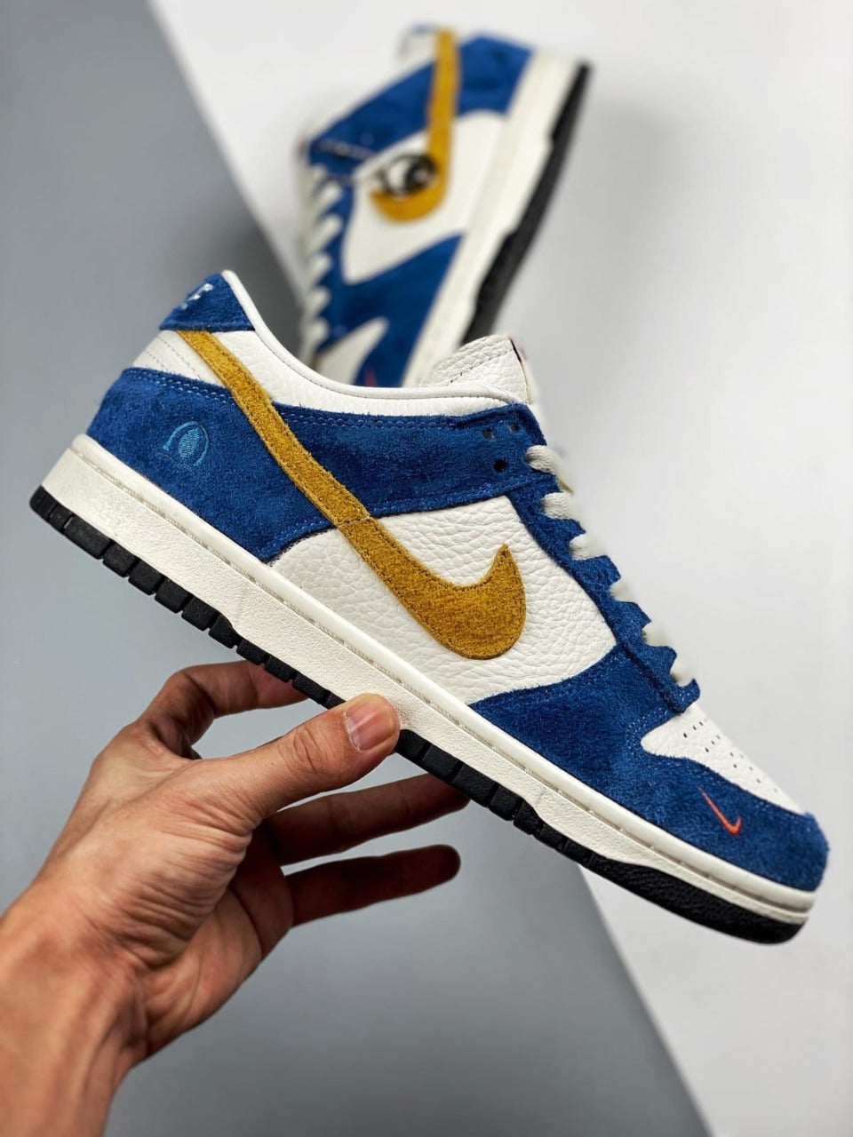 Kasina x Nike SB Dunk Low 80s Bus University Gold Industrial Blue Shoes For Man And Women CZ6501-100