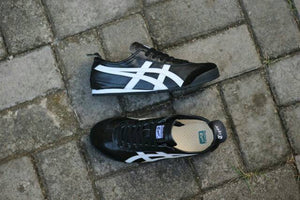 Onitsuka Tiger Serrano Men's Shoes Black/White Shoes For Man And Boys D109L-9001