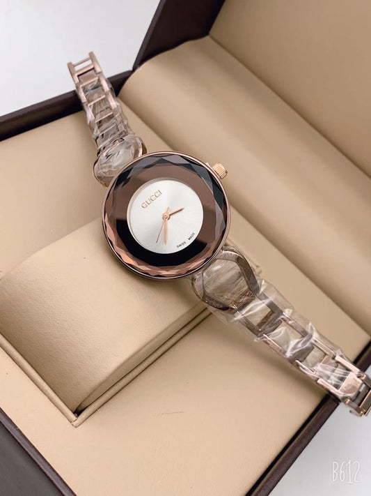 Brown Color Strap Color Watch With White Dial With Brown Shade Color Cristal Case Watch For Woman Or Girl Brown Metal Strap Watch GC-6544