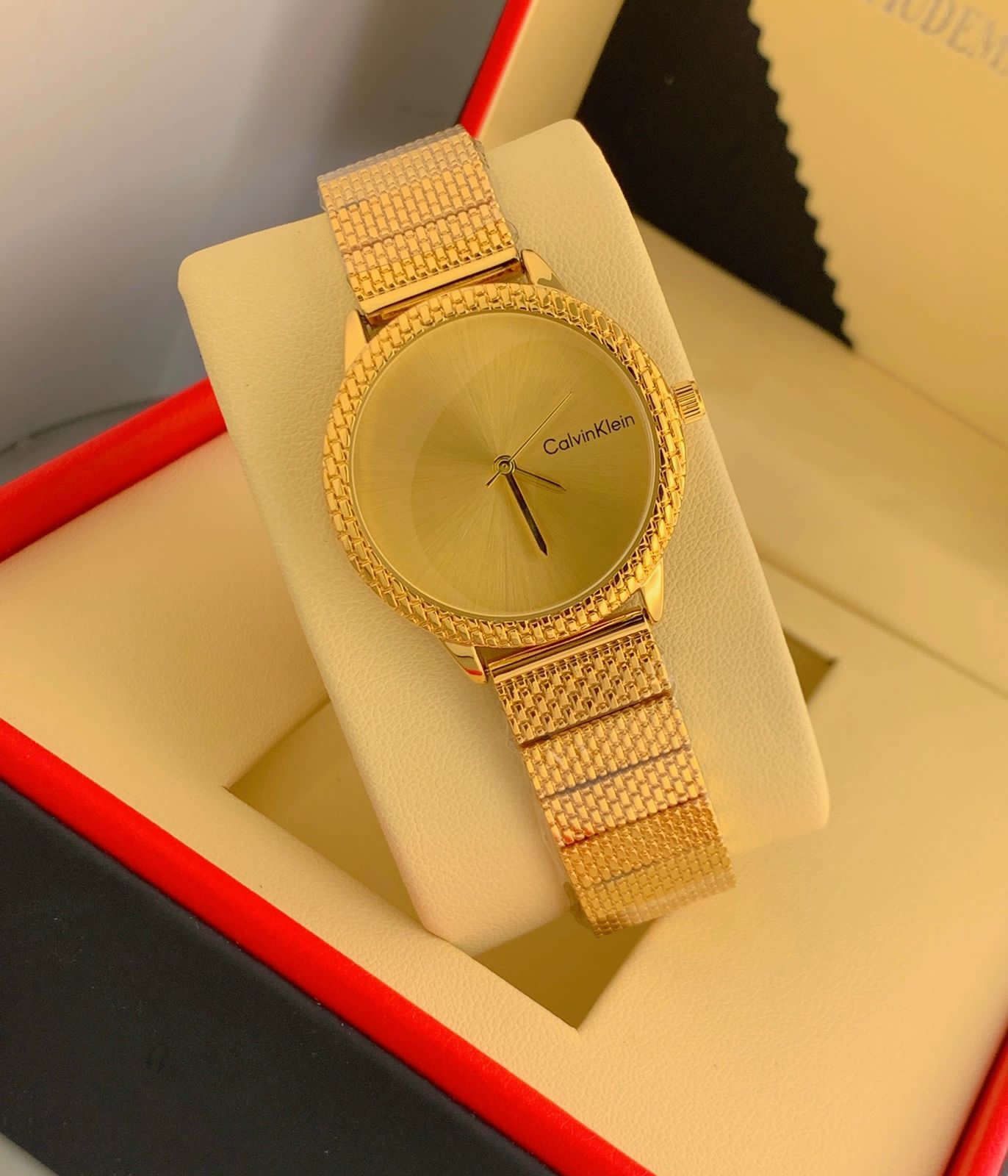 New Qurtz Movemant Design Gold Dial With Stainless Steel Gold Strap Design Watch For Women's Chronographs Date Watch For Girl or Woman Best Gift_CK-7056