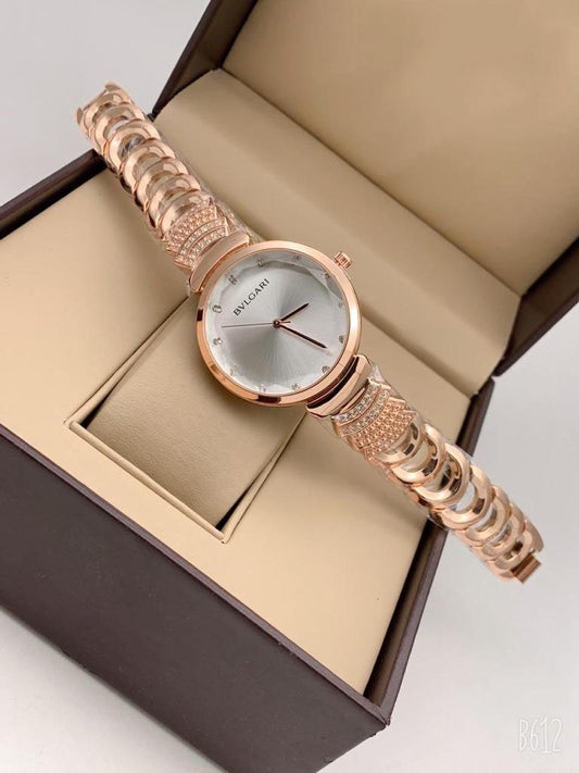 Branded watch With Golden Color Metal Case & White And Gold Strap And White Dial Watch For Women's Design For Girl Or Woman Best Gift Date Watch- BV-76