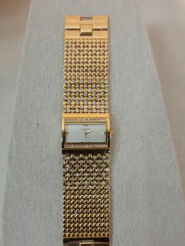 Large Gold Plated and Rhinestone Fashion Watch Gold Color Case With White Dial Watch With Diamond Strap Braclet Watch For Woman Or Girl Gold Dial Gift Watch GC-1020